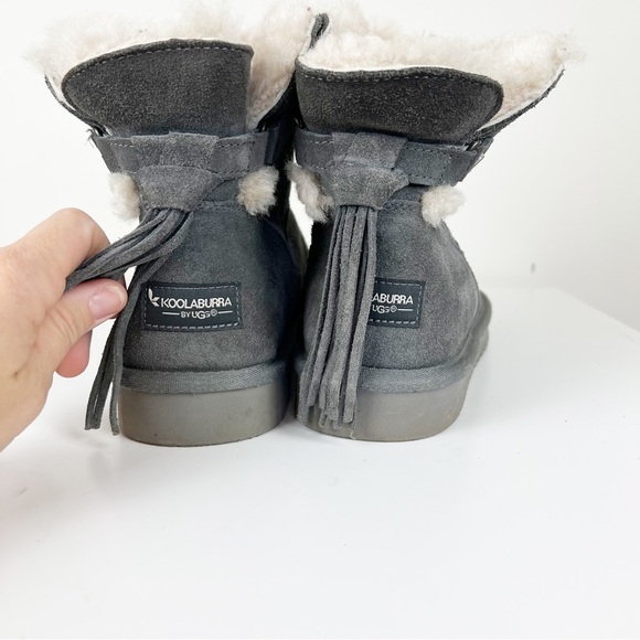 Koolaburra Jaelyn Mini Gray Suede Shearling Bootie 10 - Picture 3 of 8